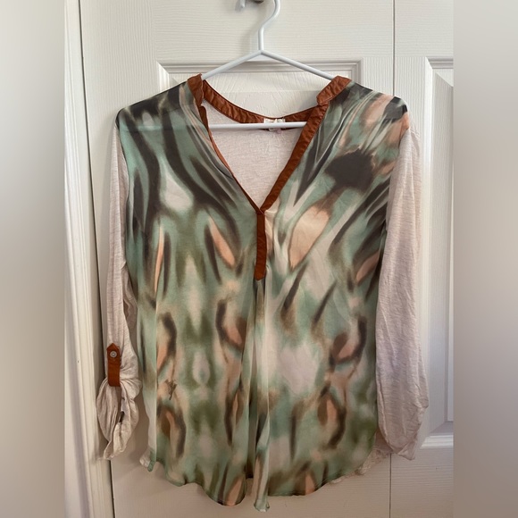 Anthropologie TINY Mulitcolor Faux Leather Trim Shibori Abstract Top - Picture 4 of 4